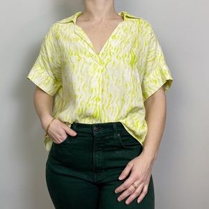 Hunter Bell Linen Blend Green/White Button Back Top